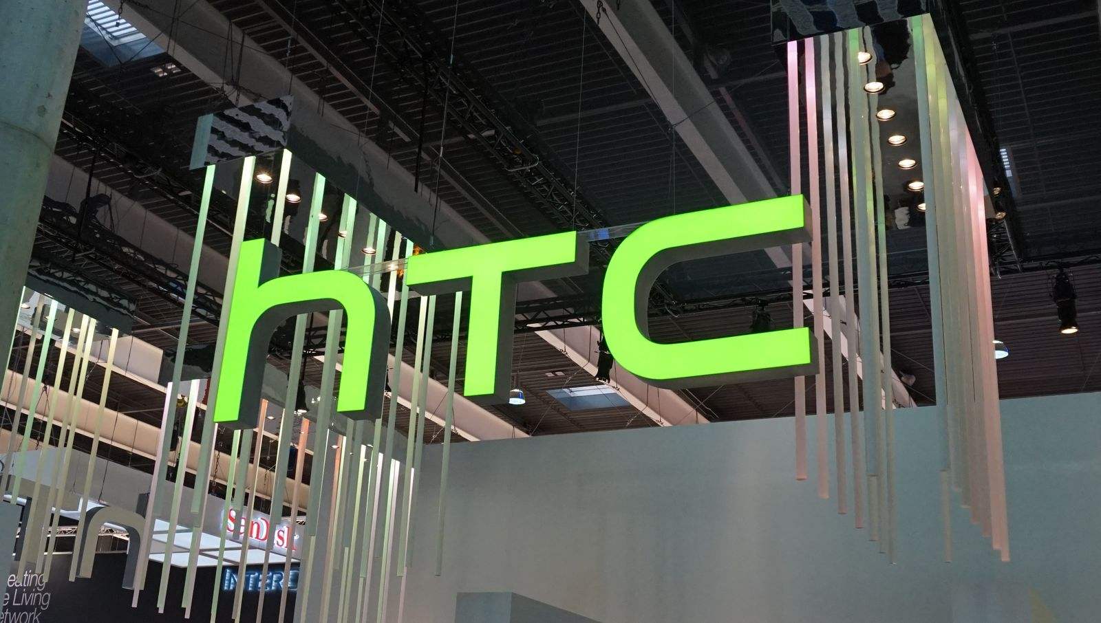 暴风集团收关注函丨HTC证实新一轮裁员【Do说】